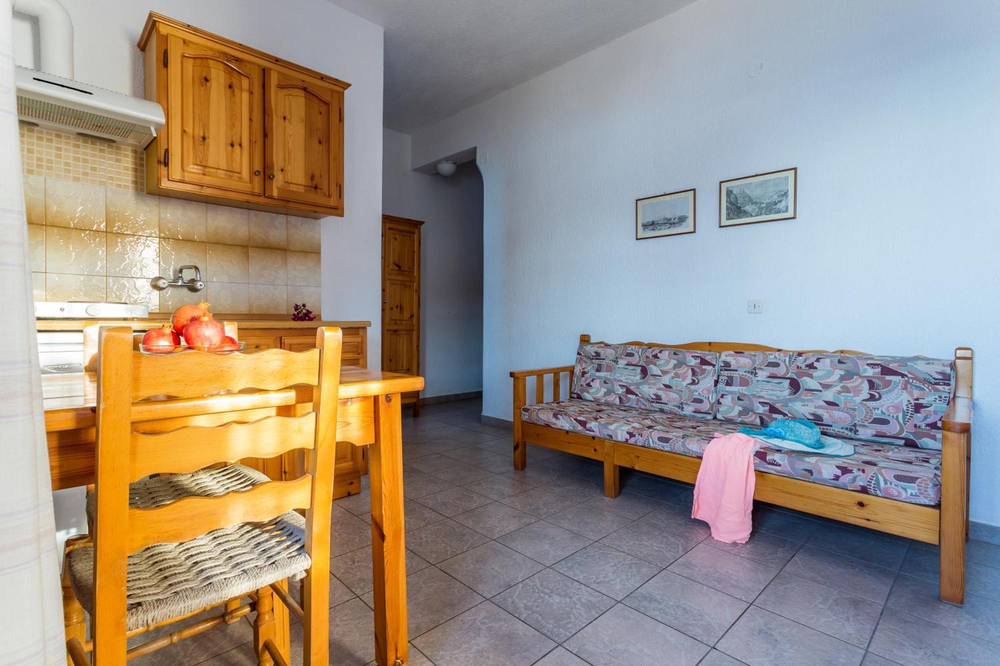 Nikolaos Studios Apartments Città di Skopelos Esterno foto